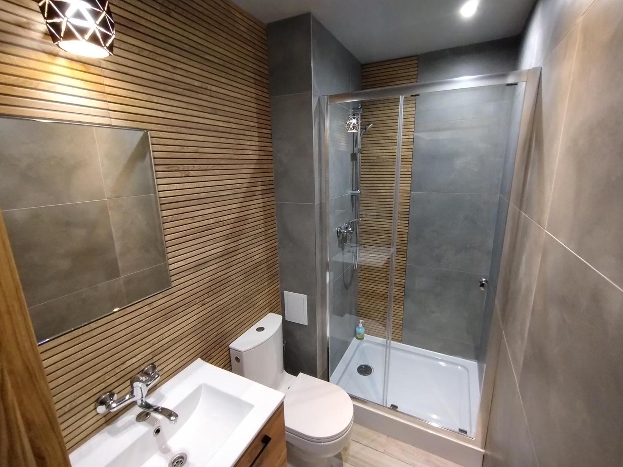 Good Night Noclegi & Strefa Z Sauna I Jacuzzi Ogolnodostepna Lub Na Wylacznosc เชโควิตเซ-เจียจิตเซ ภายนอก รูปภาพ