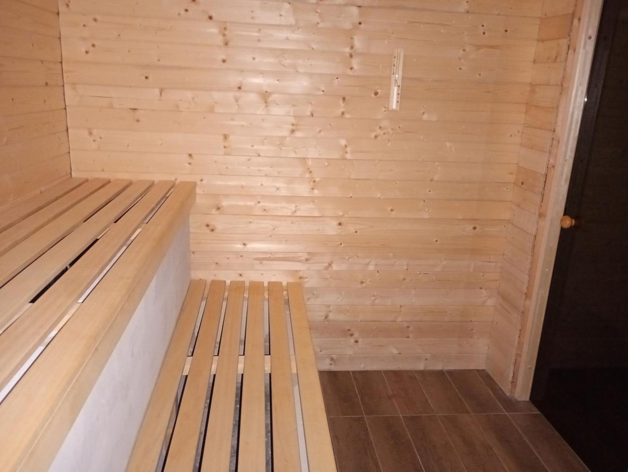 Good Night Noclegi & Strefa Z Sauna I Jacuzzi Ogolnodostepna Lub Na Wylacznosc เชโควิตเซ-เจียจิตเซ ภายนอก รูปภาพ